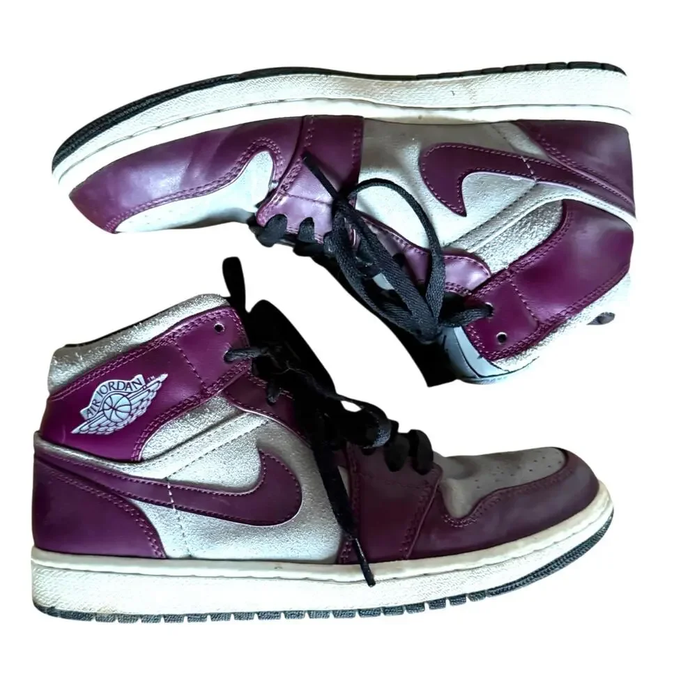 Nike Air Jordan 1 Mid 